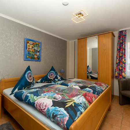 Haus Mozart Mit Balkon Остзебад Бинц