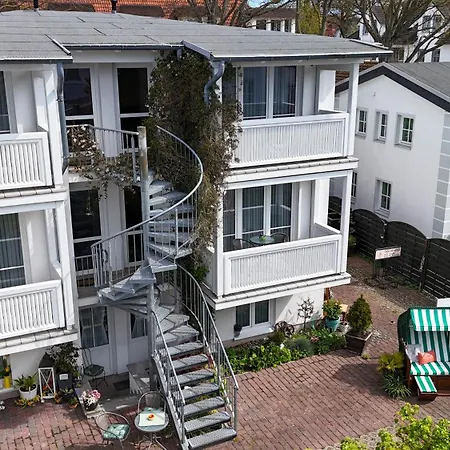 Διαμέρισμα Haus Mozart Mit Balkon